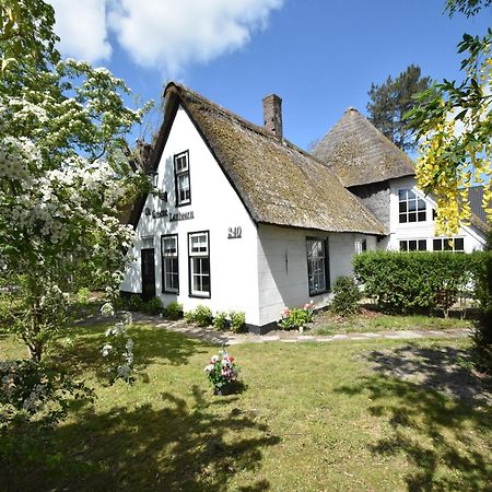 Luxuriously Restored Farmhouse With Trendy Interior Close To Sea And Forest Грут Экстерьер фото
