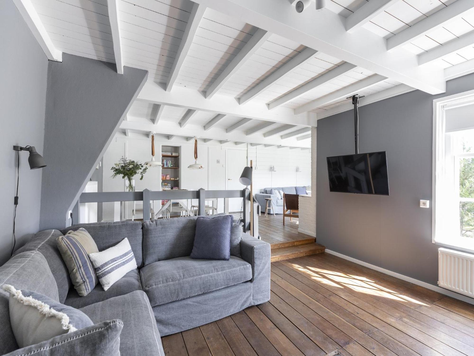 Luxuriously Restored Farmhouse With Trendy Interior Close To Sea And Forest Грут Экстерьер фото